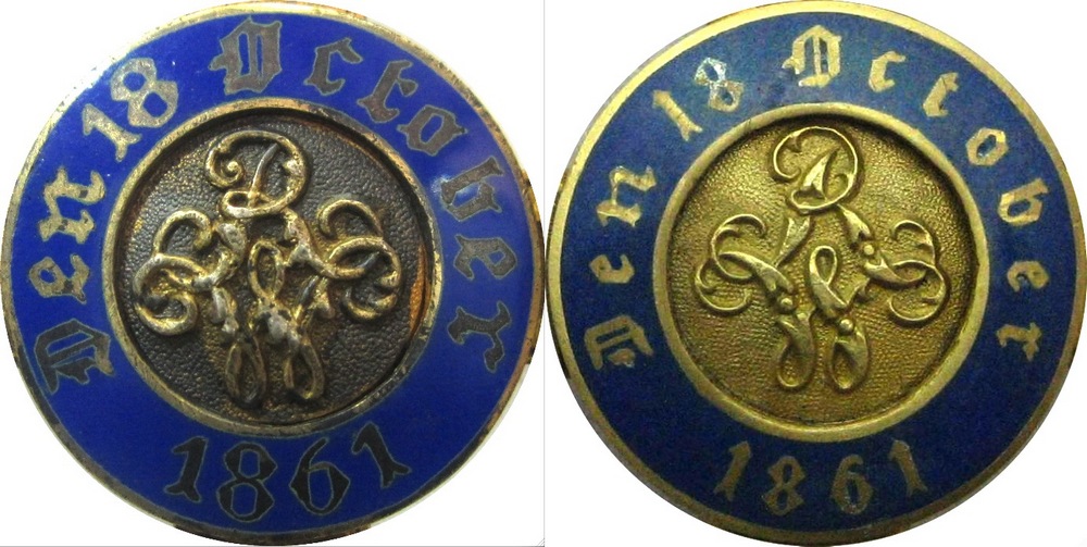 Revers-Abblidungen, links das Original, rechts die Fälschung