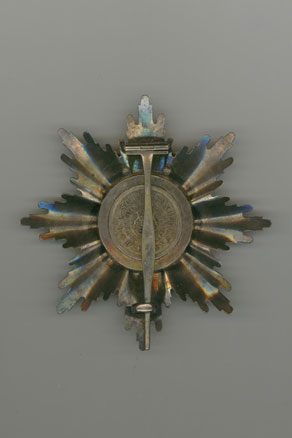 Grand Cross Star with swords on the ring by Scharffenberg